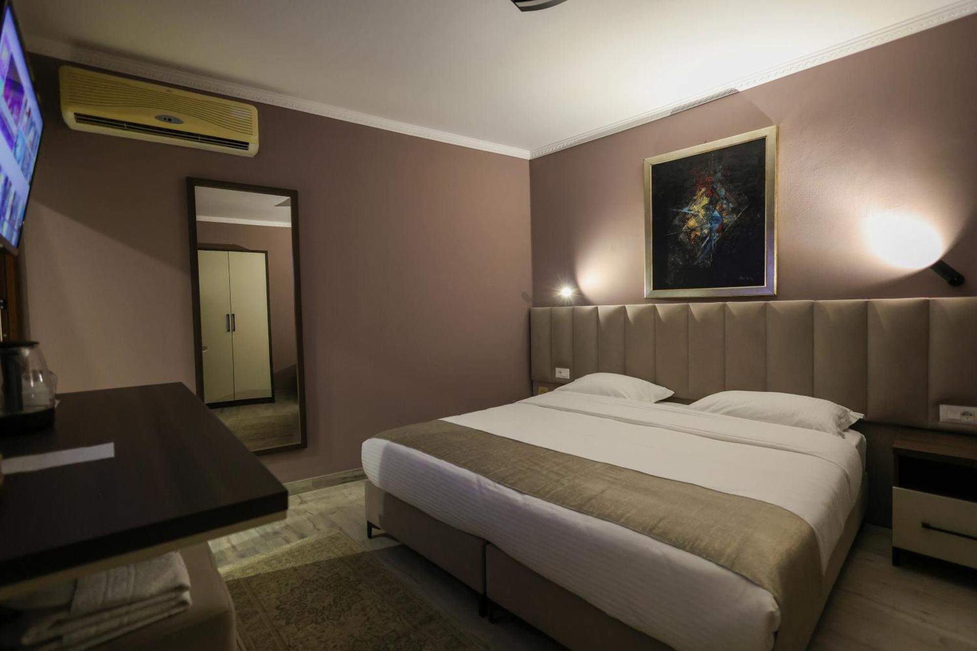 Hotel Mimani Berat Cameră foto